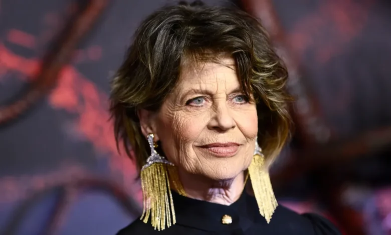 ‘Stranger Things’ Star Linda Hamilton Rejects Anti-Aging Obsession: “This Is the Face I’ve Earned”
