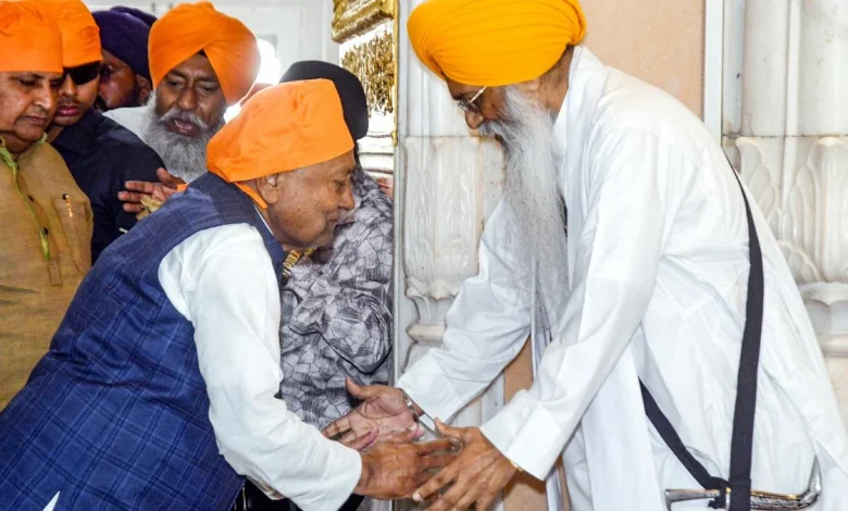 ‘Tiger Zinda Hai’: Nitish Kumar gives hints about his next move amid exit poll reports