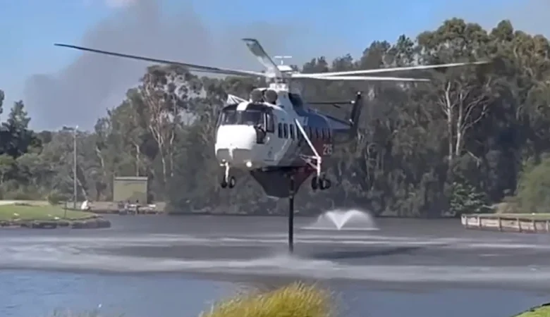‘Too late to leave’: Bushfire threatens south coast retirement village