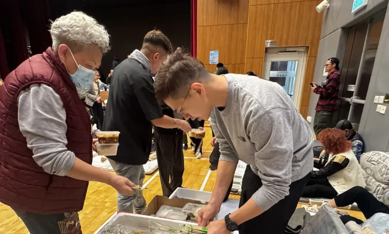 宏福苑五級火| 庇護中心居民無助訴心聲熱心街坊伸出援手- 香港