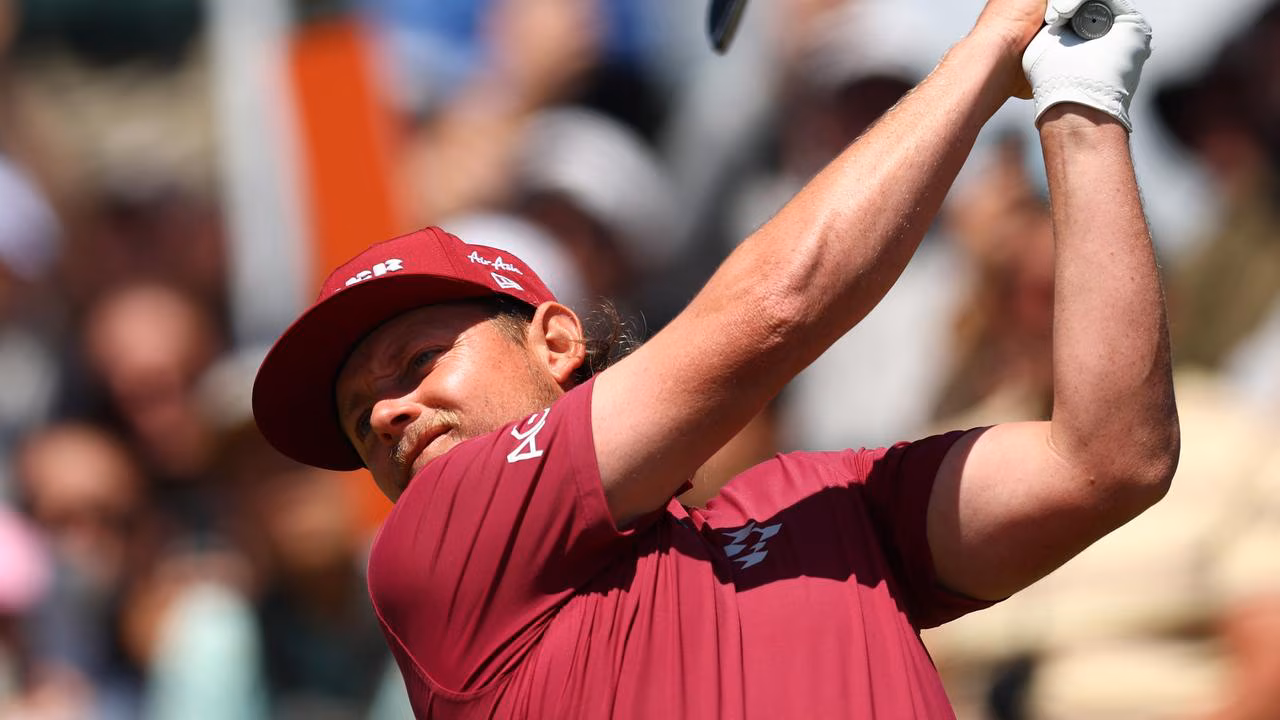 The one man not cheering a final-day McIlroy miracle