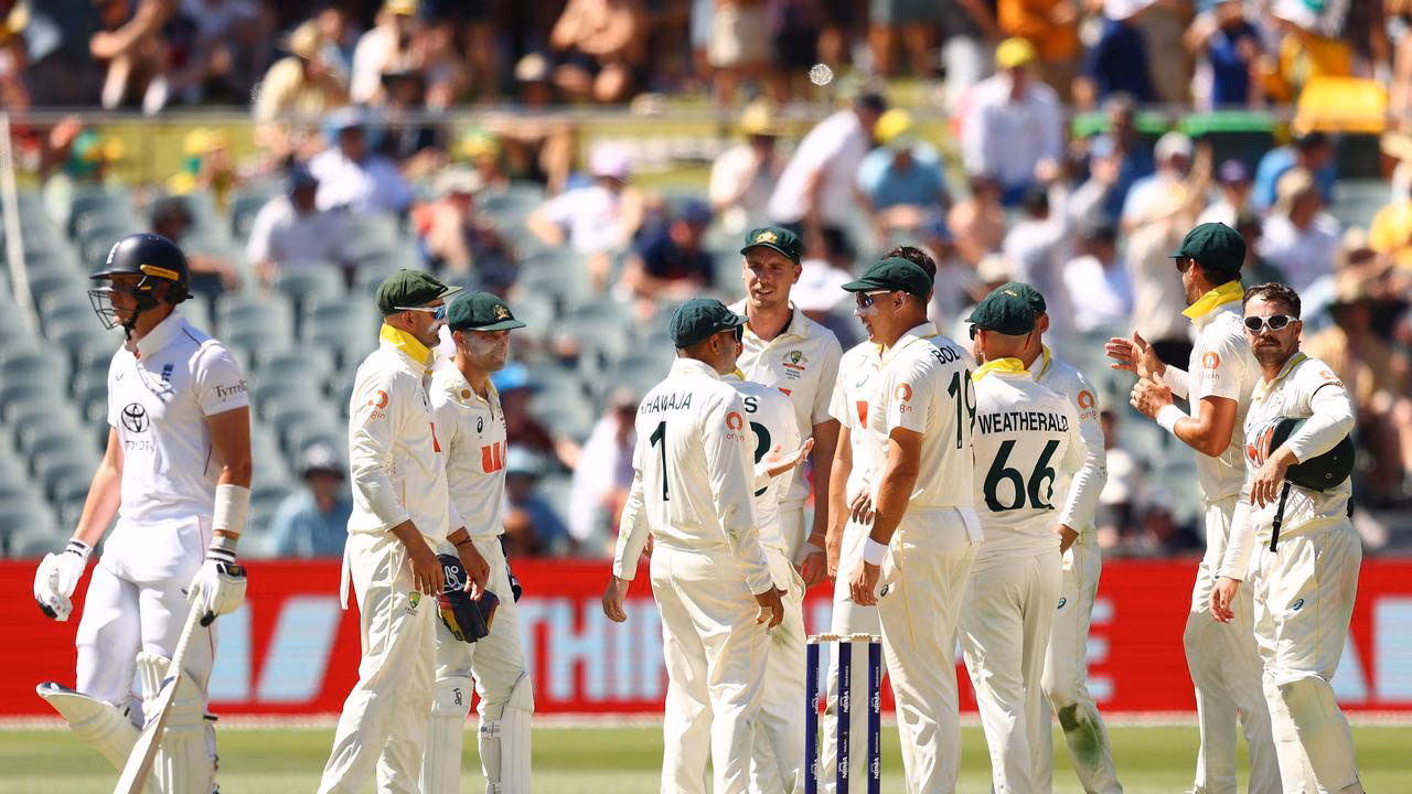 ‘Right on the edge’: England stars turn on each other on day two