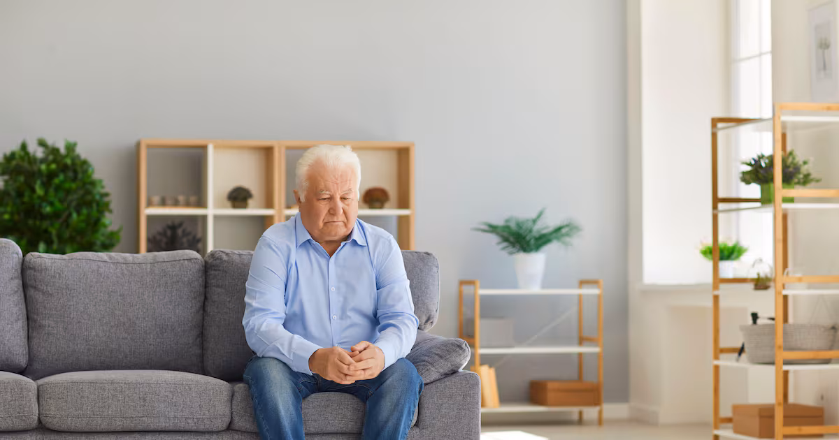 6 subtle signs of loneliness later in life and how to help