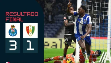 AO VIVO: Cartão amarelo para Bednarek (53')