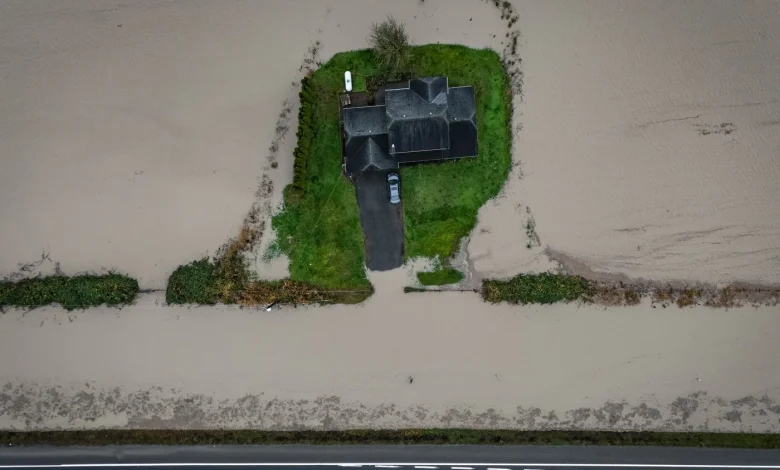 Abbotsford floodwaters recede but more rain in store for B.C.’s Fraser Valley