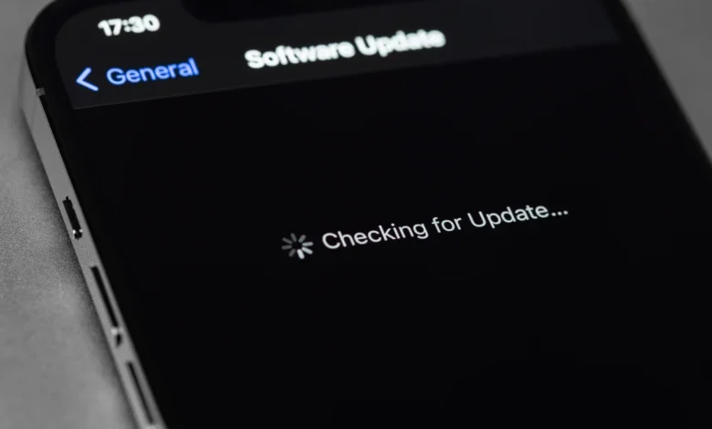 AirDrop Outage, AirPods Pro 3 Crackling, and Studio Display Flickering