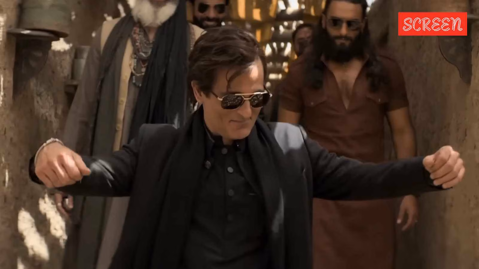 Akshaye Khanna ‘improvised’ viral dance move in Dhurandar, carried an oxygen cylinder while shooting song