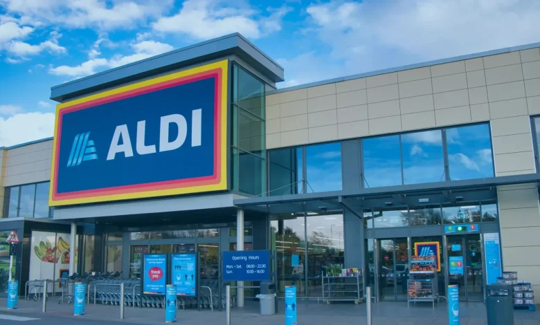Aldi urgently recalls popular chocolate snack over dangerous health risk as shoppers are warned 'do not eat'