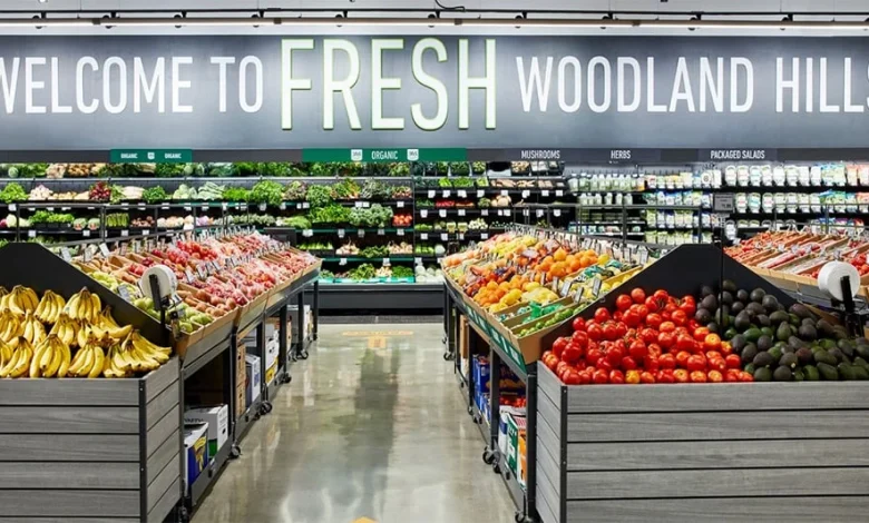 Amazon's Grocery Momentum Puts Scare Into Instacart Stock, DoorDash