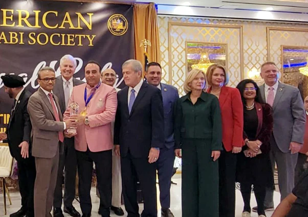 American Punjabi Society honors Philanthropist Harry Singh Bolla with prestigious “Punjabi Ratan” Award at a glittering gala