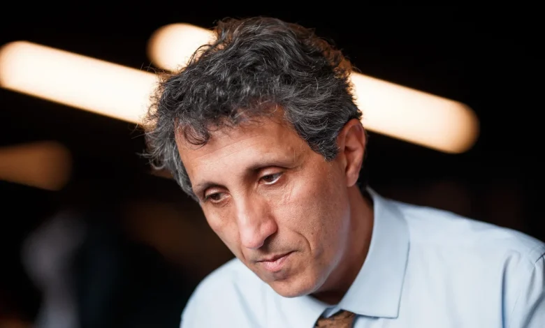 Amir Khadir radié par le Collège des médecins pour six mois