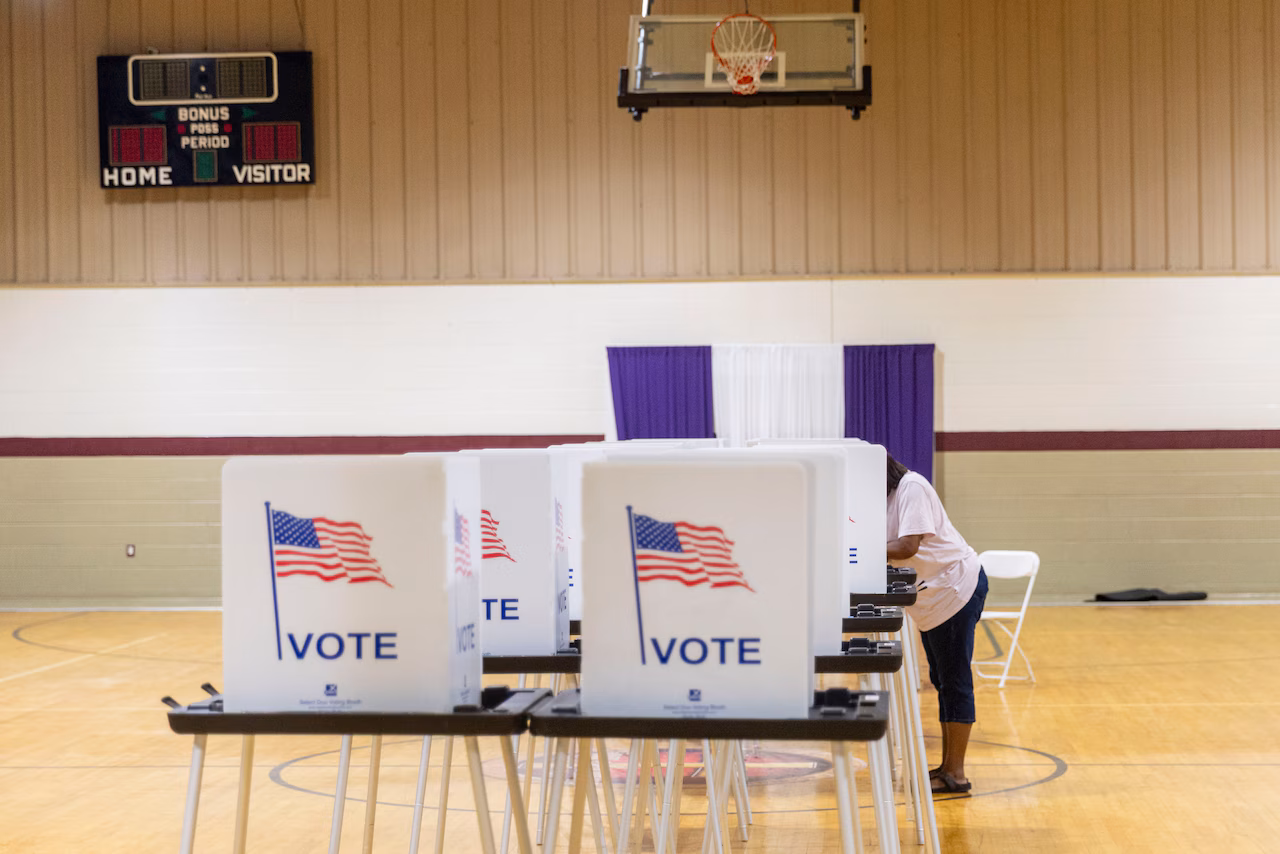 Among sports crossover pols, Tuberville still standing: Down in Alabama