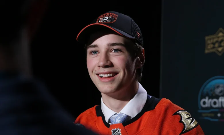 Anaheim Ducks’ Manchild: Beckett Sennecke Is a Real Calder Contender