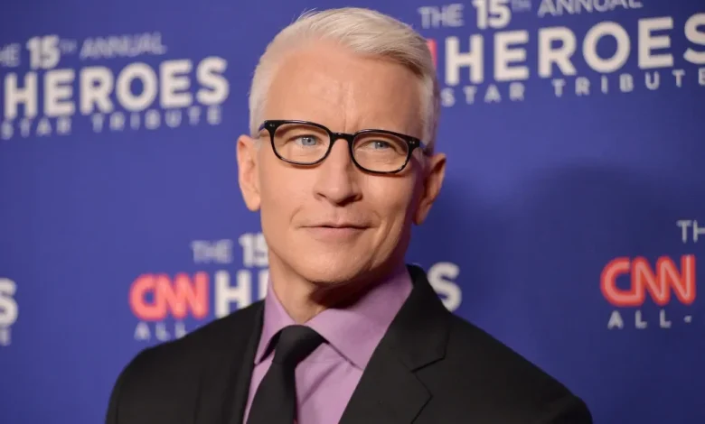 Anderson Cooper Signs New Deal To Stay At CNN
