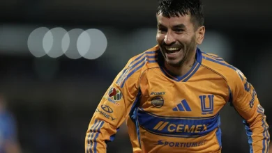 Ángel Correa aprovecha pifia y Tigres supera a Toluca en la ida de la final mexicana