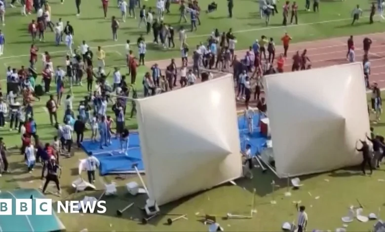 Angry football fans destroy stadium after Messi leaves event early