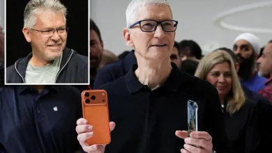 Apple shakes up AI team as top exec John Giannandrea steps down