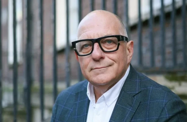 Architect and RTÉ presenter Hugh Wallace dies aged 68