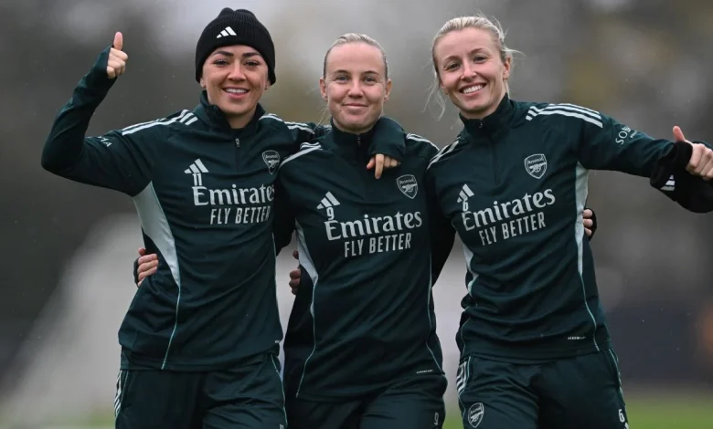 Arsenal get Leah Williamson, Kim Little back for WSL clash