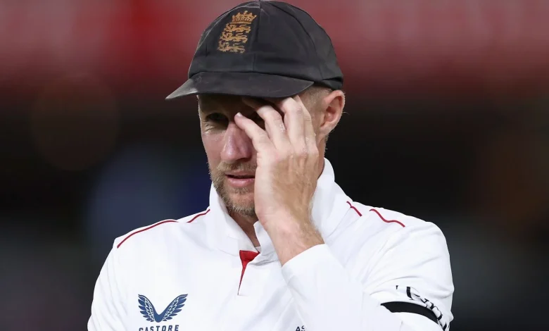Ashes: Joe Root wants England to respond after multiple fielding errors give Australia advantage in second Test