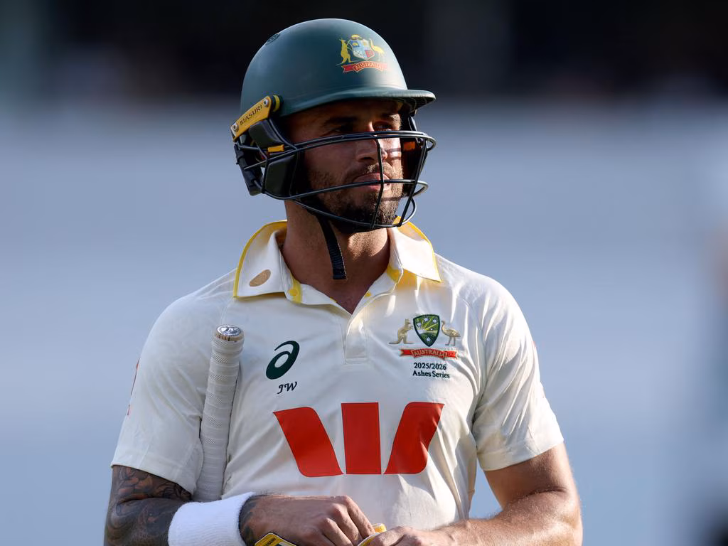 At last, an opening partnership to stick with