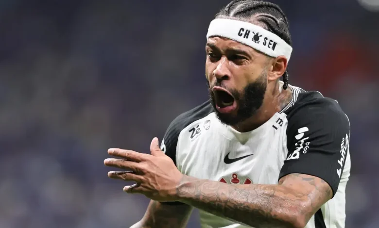 Atitude de Memphis após Cruzeiro x Corinthians chama atenção: 'Respeito'