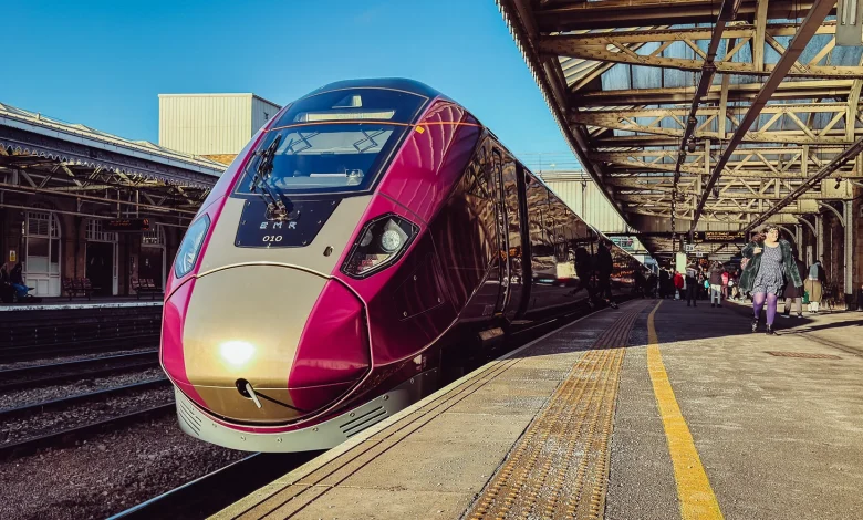 Aurora at Last: EMR’s delayed bi-mode trains finally arrive at St Pancras station