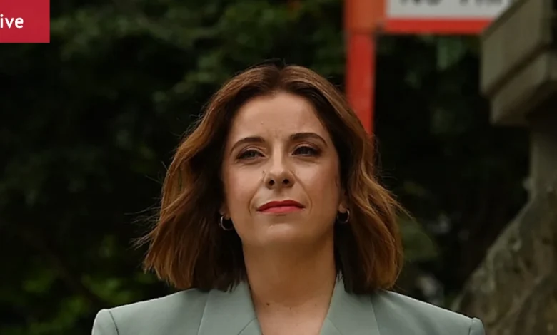 Australia news LIVE: More parliamentarians embroiled in expenses scandal; Teens face day two of social media ban