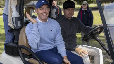 Australian Open's headline act Rory McIlroy arrives in Melbourne to tour famous Sandbelt
