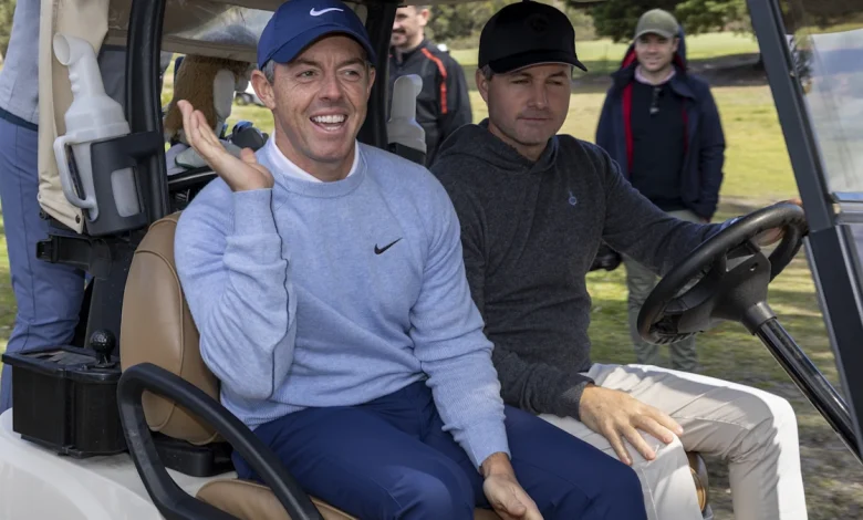 Australian Open's headline act Rory McIlroy arrives in Melbourne to tour famous Sandbelt