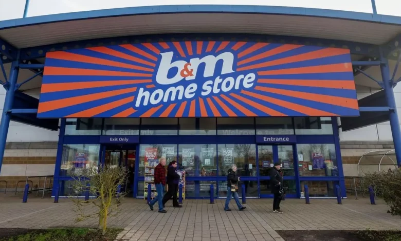 B&M recalls Christmas product 'immediately' over 'burn risk'