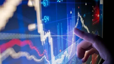 BTC, ETH, XRP Price News: Bitcoin Drops to $87K Amid Yearn's yETH Exploit