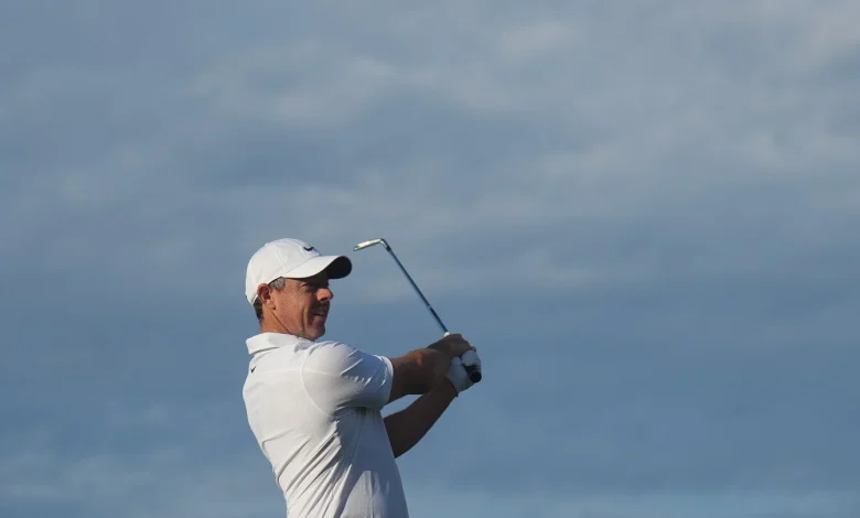 Banana peel moment! A slippery slope for McIlroy during his 3rd round at the Australian Open