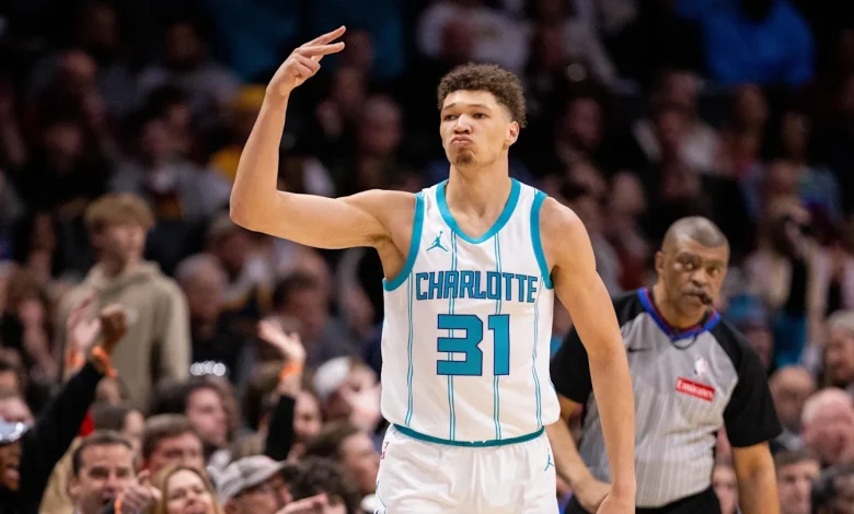 Banged-up Hornets head west to take on sputtering Cavaliers