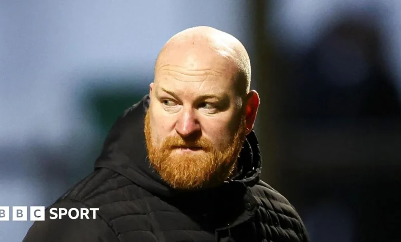 Barrow sack head coach Whing