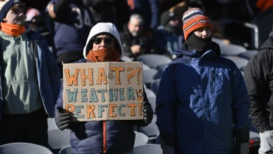Bears-Browns game kicks off at a frigid 8 degrees