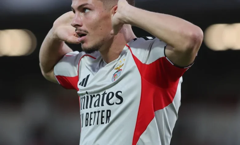 Benfica-Nápoles: Mourinho explica Tomás Araújo e Ivanovic de início