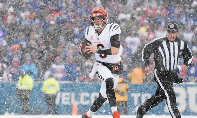 Bengals Star Joe Burrow Rings Up Mike Gesicki For Touchdown Against Bills