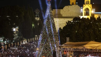 Bethlehem lights up Christmas tree amid hopes for economic recovery
