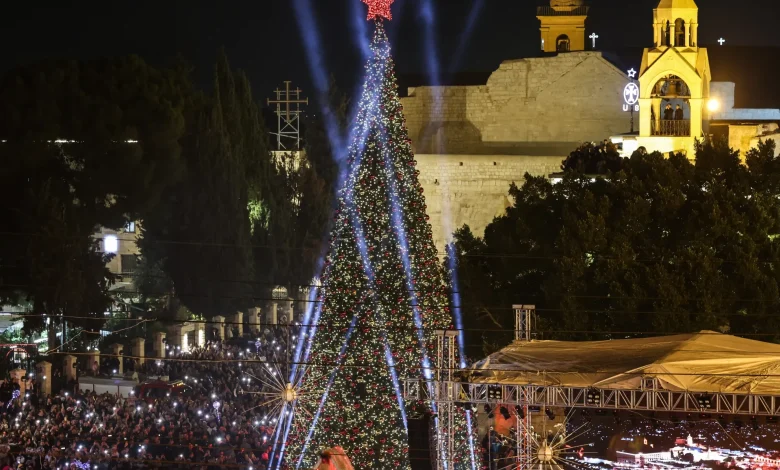 Bethlehem lights up Christmas tree amid hopes for economic recovery