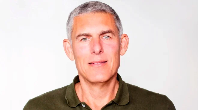 Billboard just made ‘free’ streams worth more on its US charts. YouTube is still not happy – and is pulling its data.