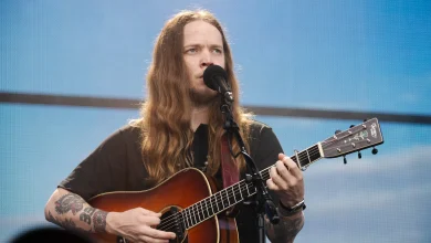 Billy Strings Confirms Spring Headline Tour