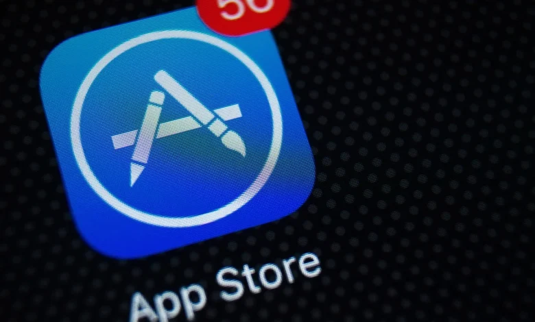 Blacklisted foreign companies persist in app stores, defying U.S. sanctions