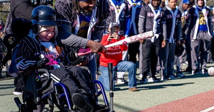 Blue Hens, fans, soaking in first bowl experience of FBS era