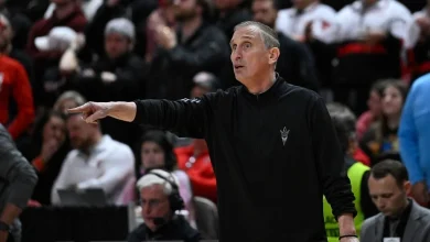 Bobby Hurley ejected from ASU-Santa Clara after no-call