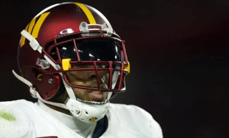 Bobby Wagner Secures Second Interception in Sunday Night Football Clash