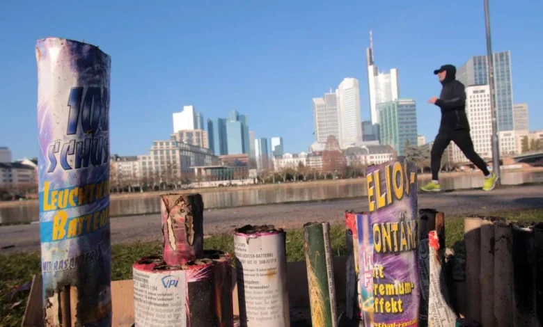 Böllerverbot an Silvester: Frankfurt mit strengen Regeln – Sicherheitszone in Wiesbaden