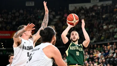 Boomers hold off Tall Blacks for qualifying win