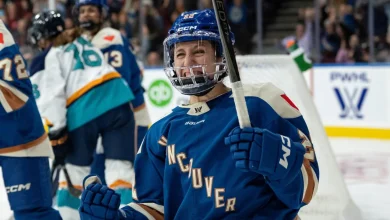 Boreen, Maschmeyer help Goldeneyes snap skid with win vs. Sirens