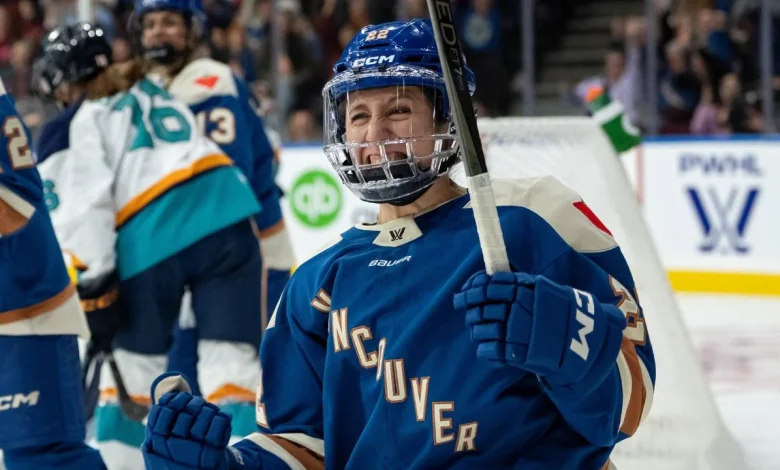 Boreen, Maschmeyer help Goldeneyes snap skid with win vs. Sirens